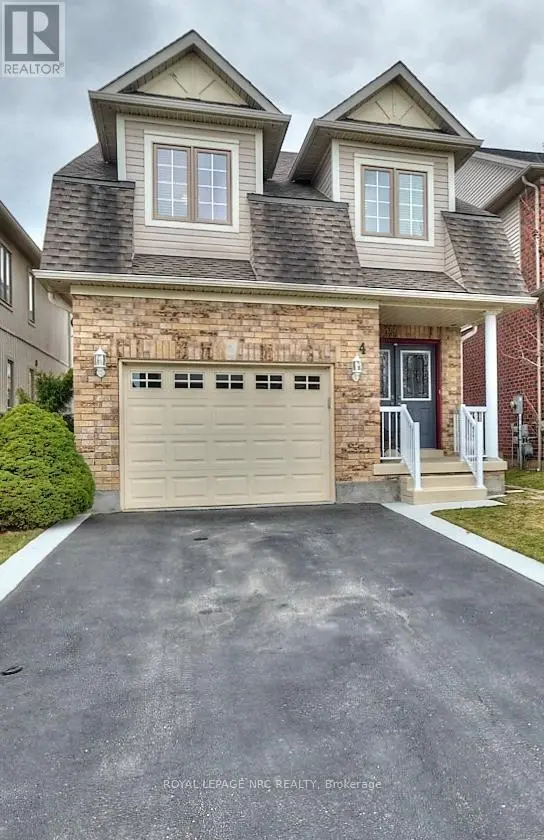 Detached at 4 ALEX GRANT PLACE, St. Catharines