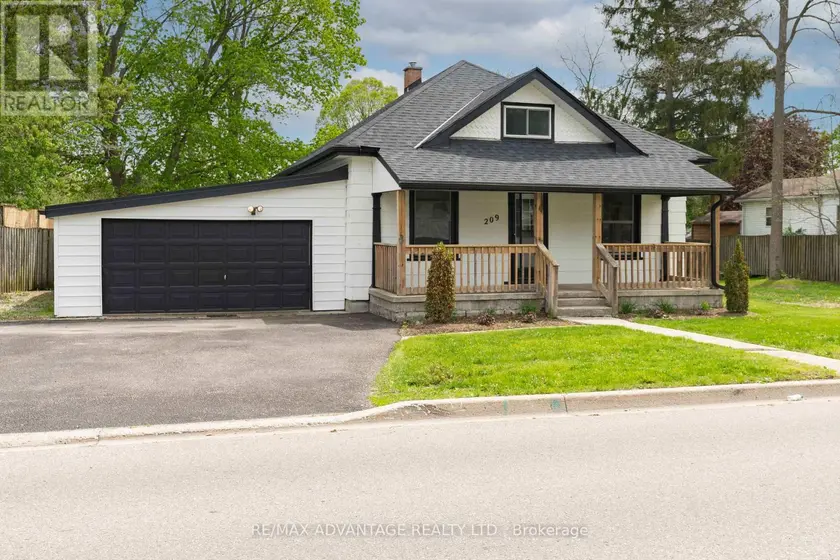 Detached at 209 VICTORIA STREET, Ingersoll