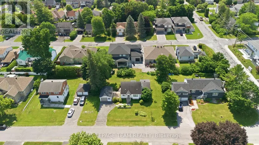Detached at 84 RITA AVENUE, Ottawa