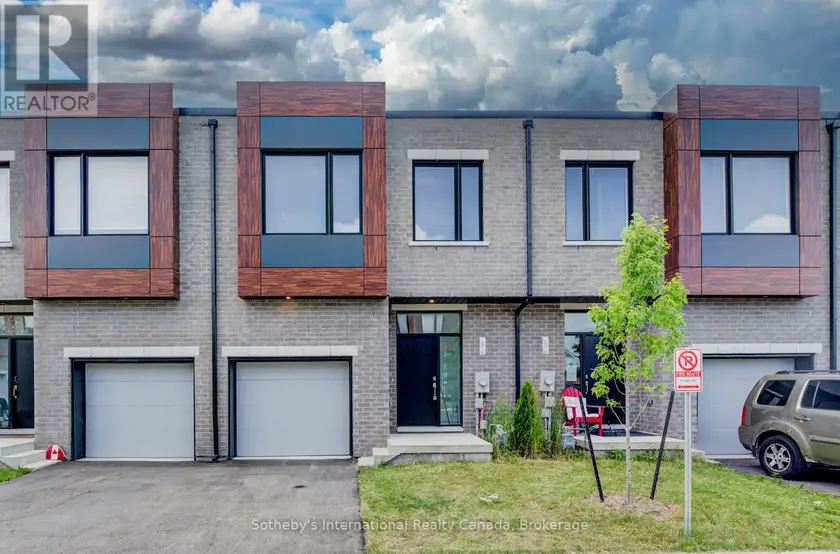 Townhouse at 14 - 416 DUNDAS STREET S, Cambridge