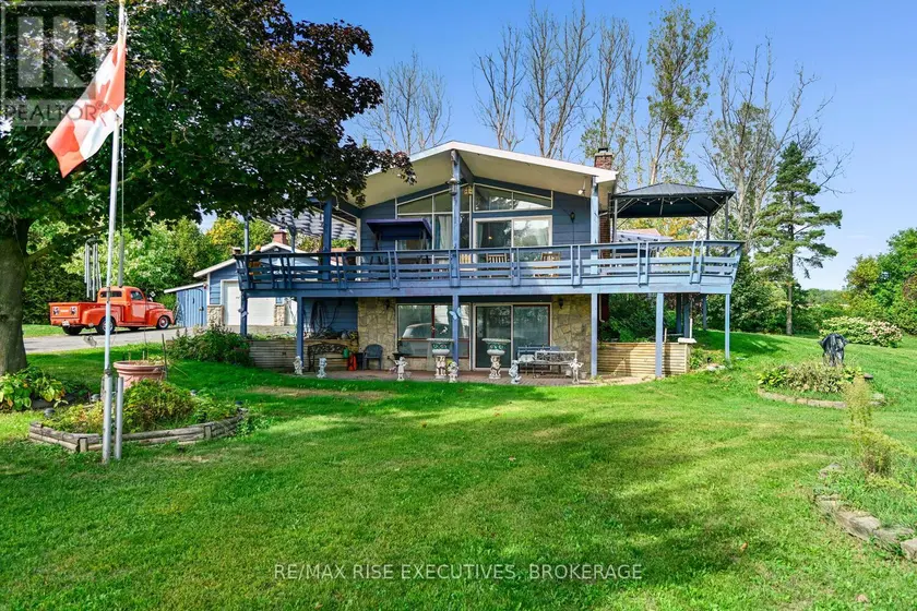 Detached at 1578 COUNTY ROAD 2, Augusta