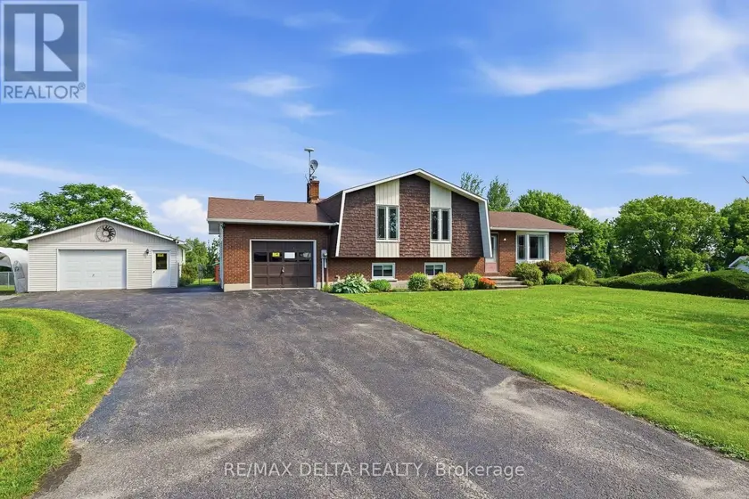 Detached at 915 ELIZABETH ROAD, Alfred and Plantagenet