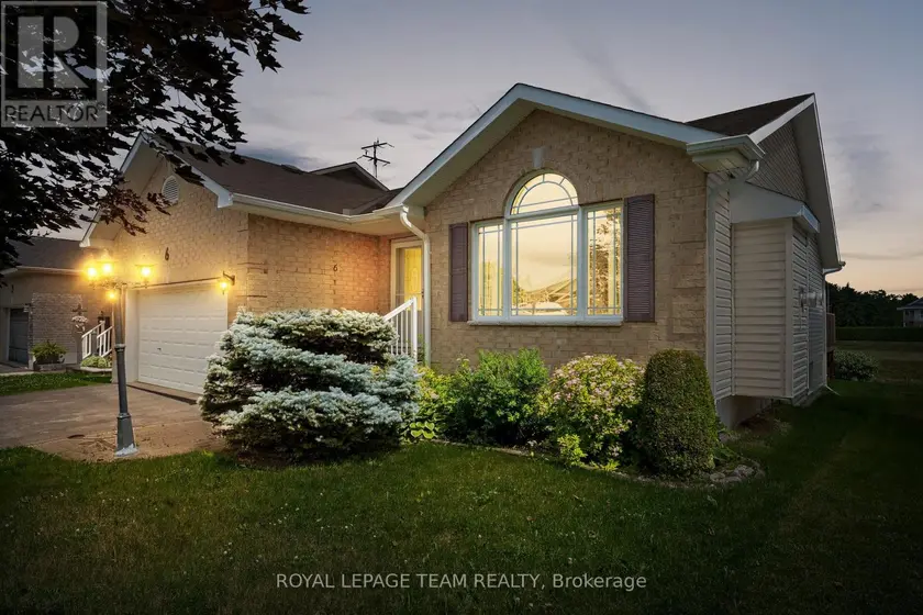 Detached at 6 STONEHAVEN WAY, Arnprior