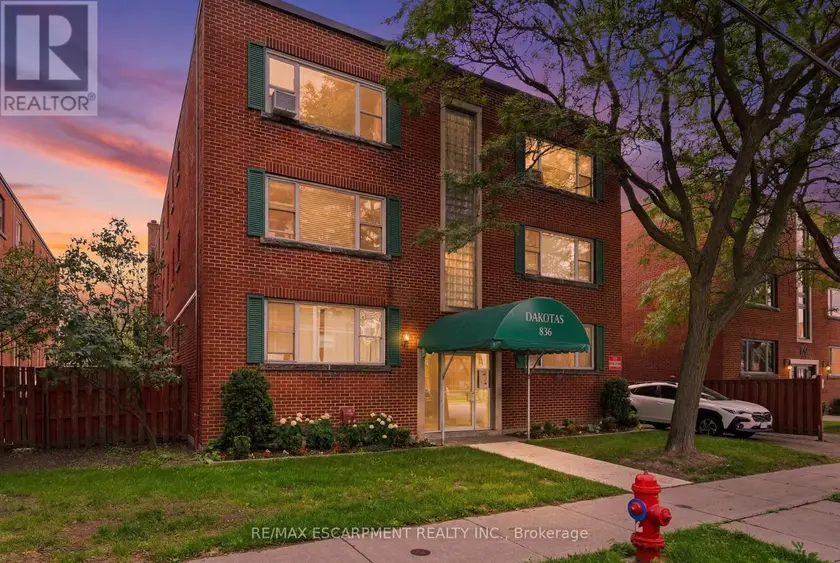 Apartment at 310 - 836 CONCESSION STREET, Hamilton (Raleigh)