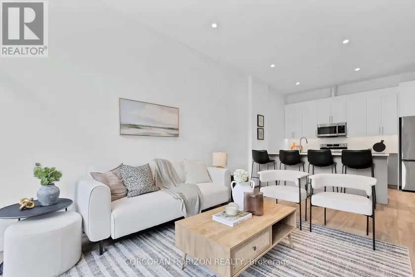 Apartment at 501 - 525 NEW DUNDEE ROAD, Kitchener