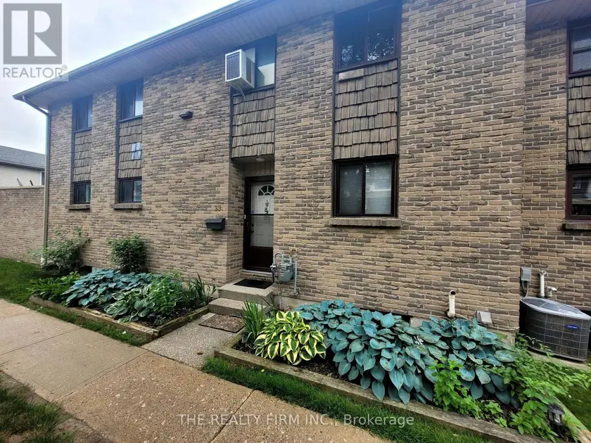 Townhouse at 33 - 474 SOUTHDALE ROAD E, London South