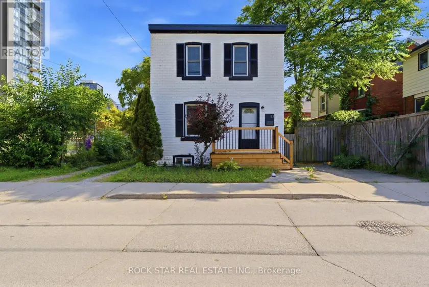 Detached at 73 PETER STREET, Hamilton