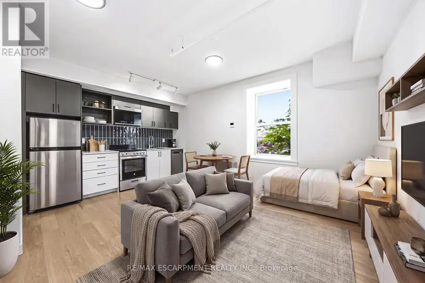 Multiplex at 104 - 325 JAMES STREET S, Hamilton