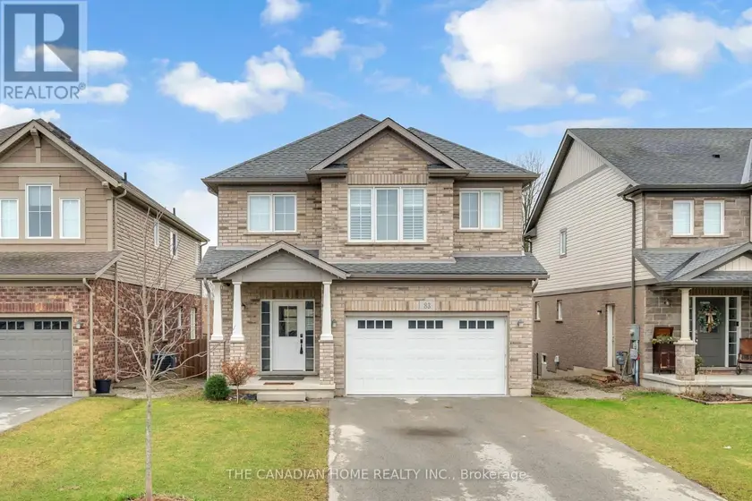 Detached at 83 MONARCH STREET, Welland (Prince Charles)
