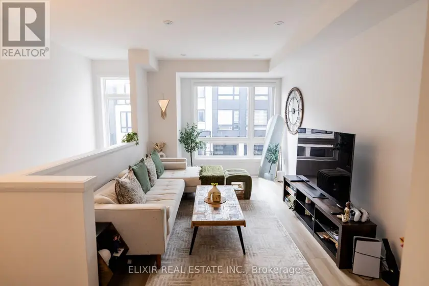 Townhouse at 48 - 55 TOM BROWN DRIVE, Brant (Paris)