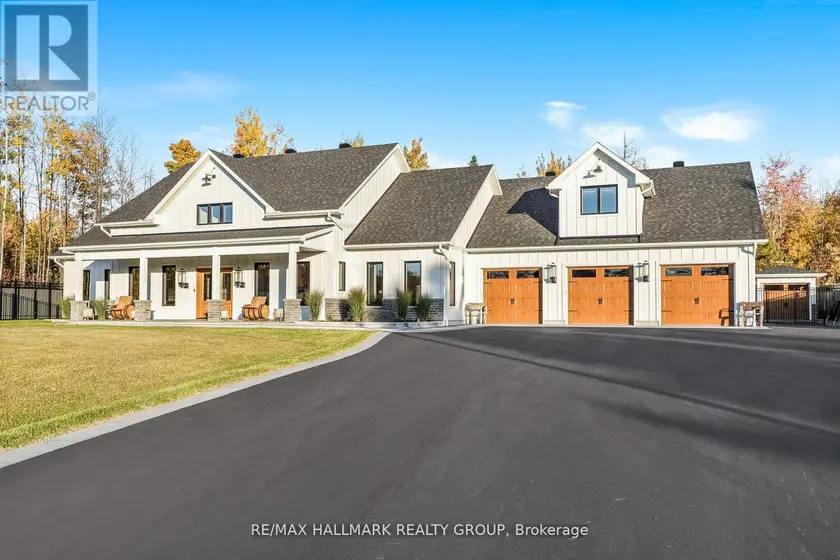 Detached at 55 DE LA SEIGNERIE ESTATES E, Champlain