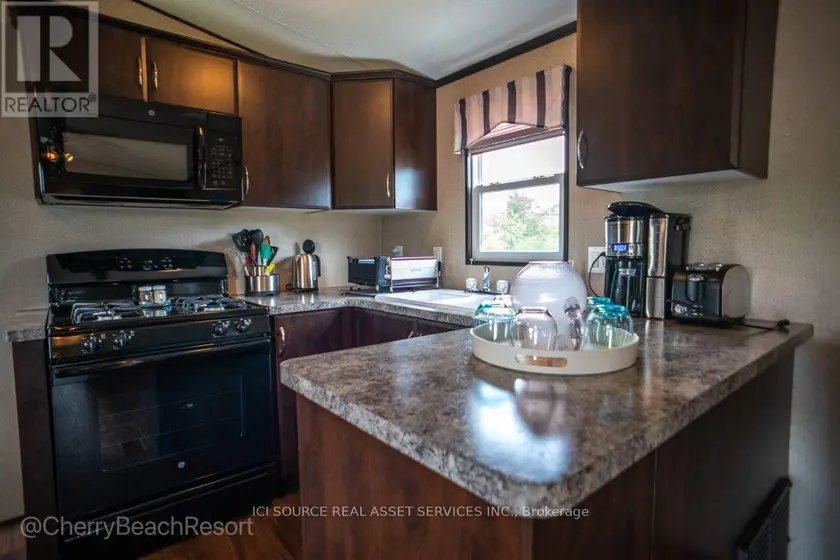 Detached at PML19 - 486 COUNTY ROAD 18, Prince Edward County