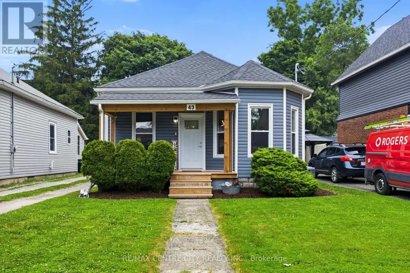 Detached at 43 ARTHUR AVENUE, St. Thomas