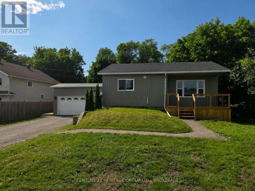 Detached at 7510 ROGER STEVENS DRIVE, Montague