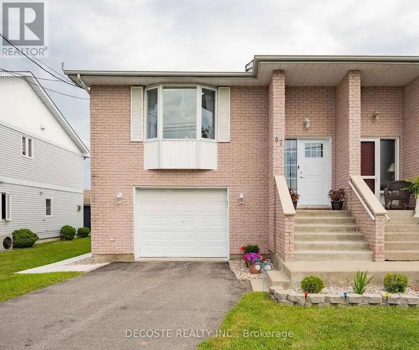 Semi-Detached/Link at 87 TONIA STREET, North Glengarry