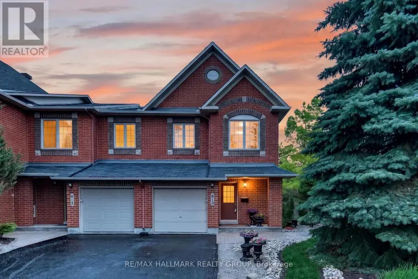 Townhouse at 615 AQUAVIEW DRIVE, Ottawa