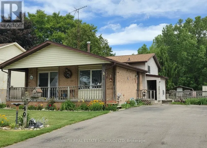 Detached at 140 MAIN STREET, St. Clair