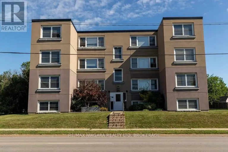Multiplex at 15 - 139 WESTCHESTER CRESCENT, St. Catharines