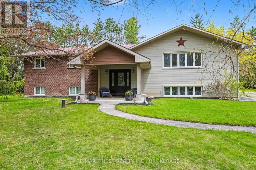 Detached at 2518 RIDEAU FERRY ROAD, Drummond/North Elmsley