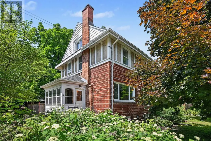 Semi-Detached/Link at 14 BECKWITH STREET E, Perth