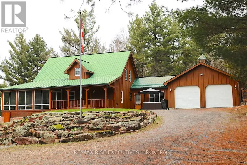 Detached at 1093B TWO LOON LANE, Frontenac