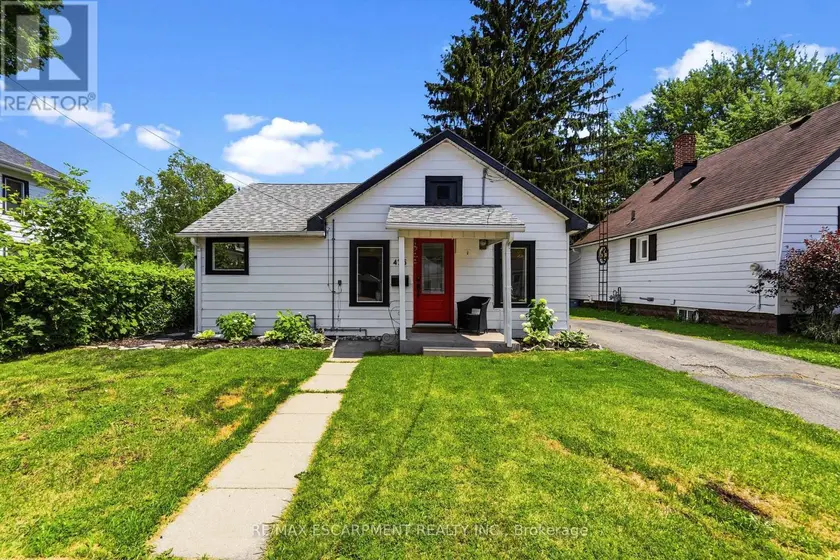 Detached at 425 ROSS AVENUE, Haldimand