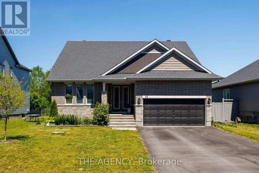 Detached at 25 SOPWITH PRIVATE, Ottawa