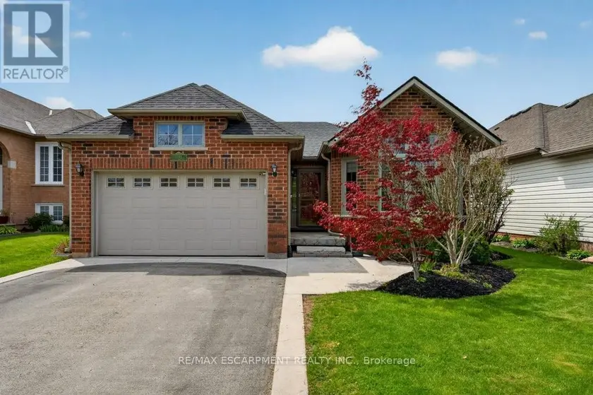 Detached at 4334 AREJAY AVENUE, Lincoln