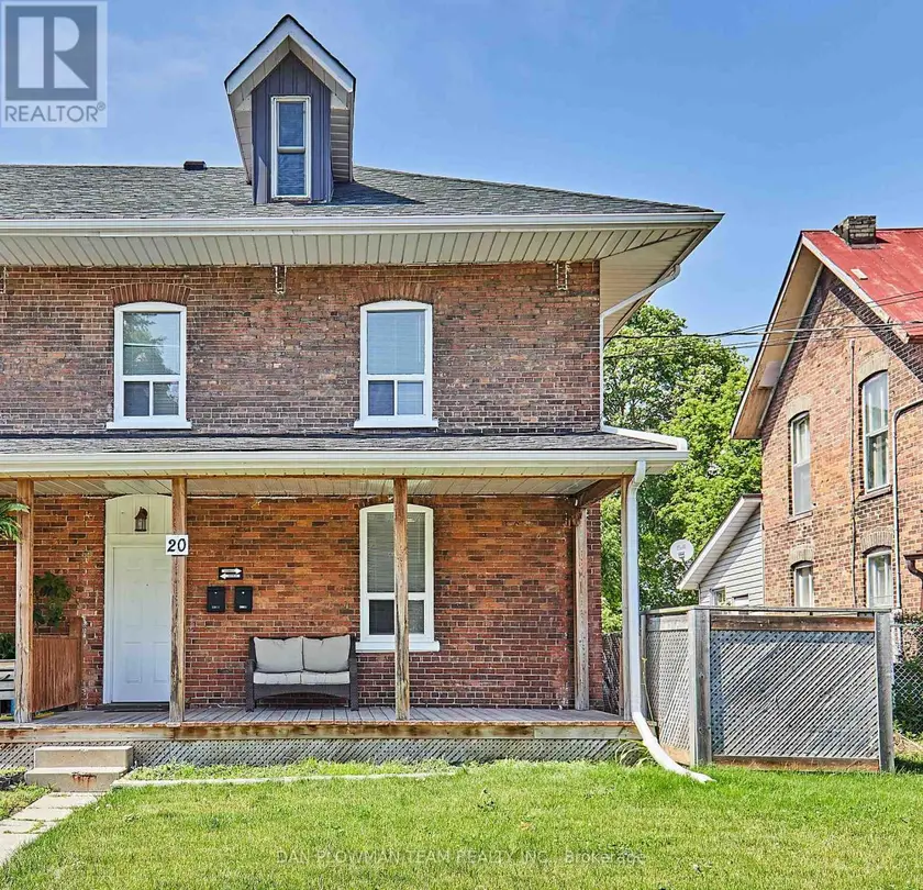Townhouse at 20 QUEEN STREET, Kawartha Lakes