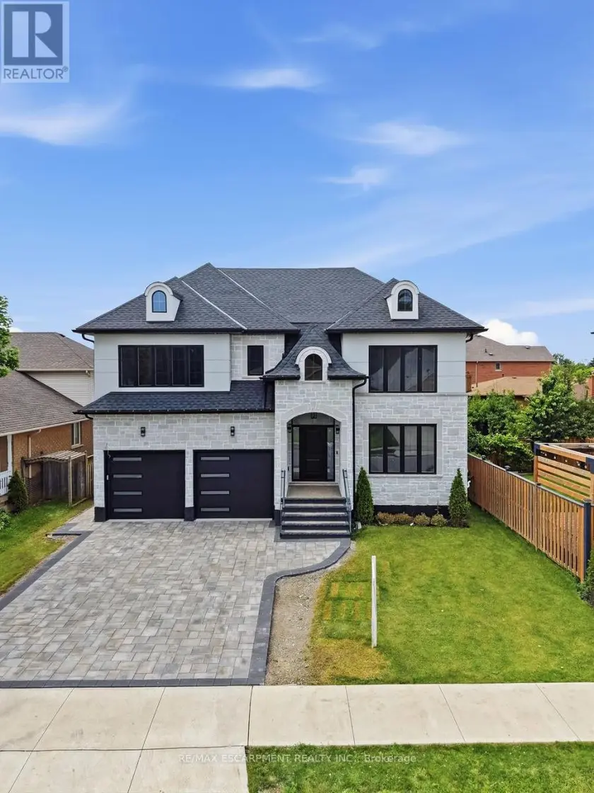 Detached at 62 JEREMY STREET, Hamilton (Jerome)