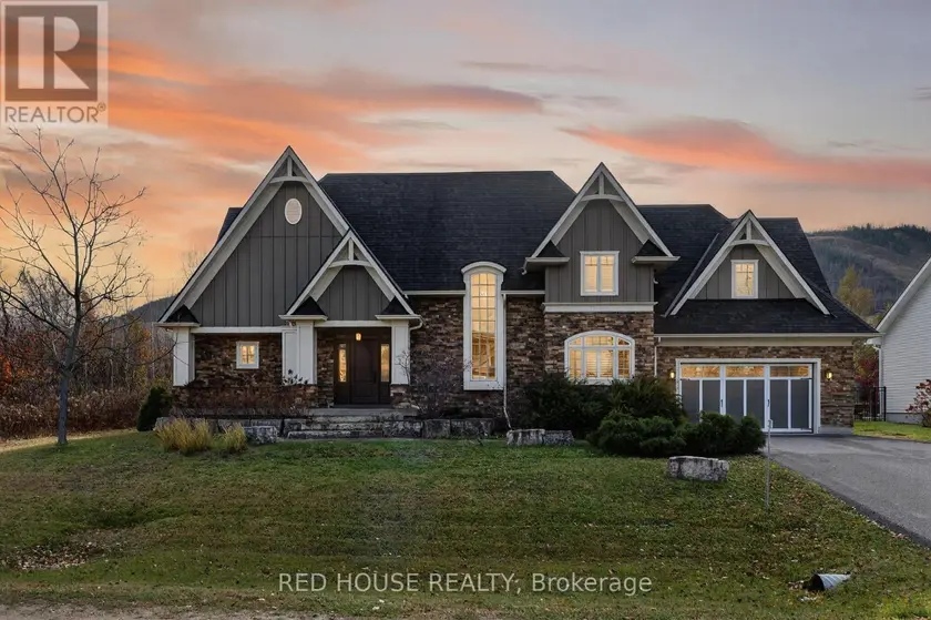 Detached at 162 DELPHI LANE N, Blue Mountains