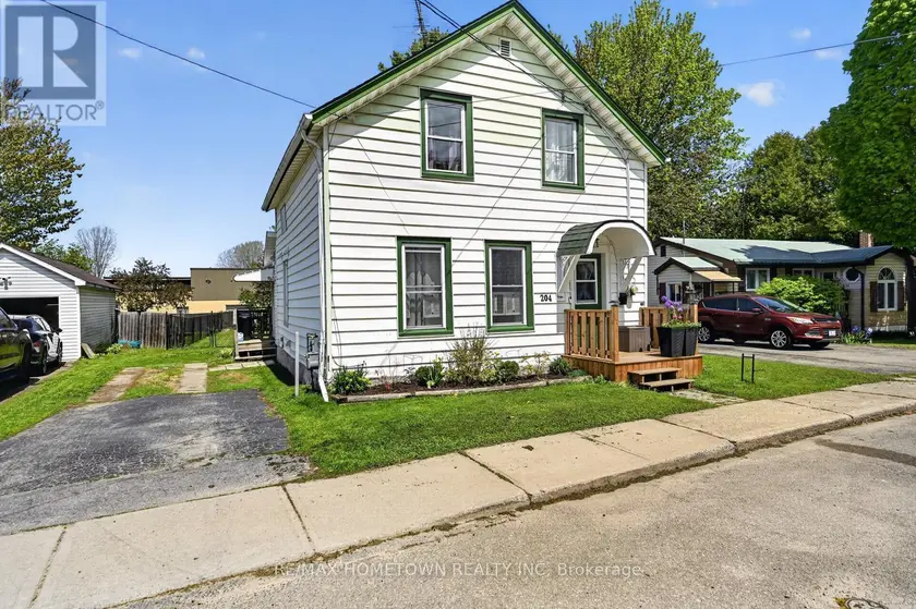 Detached at 204 WOOD STREET E, Prescott