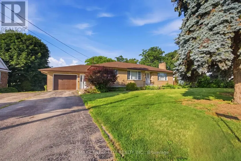 Detached at 303 SIMCOE STREET, Tillsonburg