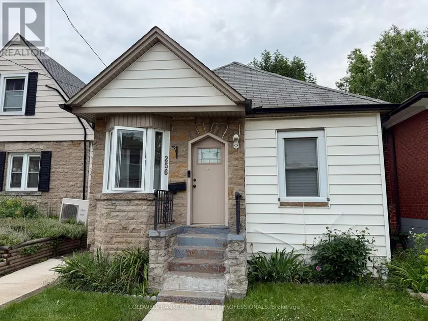 Detached at 256 FAIRFIELD AVENUE, Hamilton