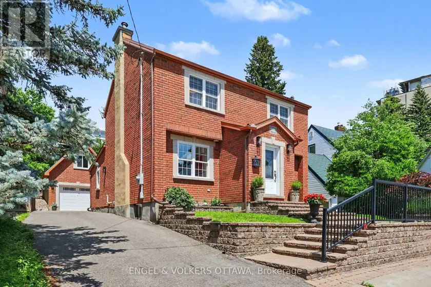 Detached at 101 IVY CRESCENT, Ottawa
