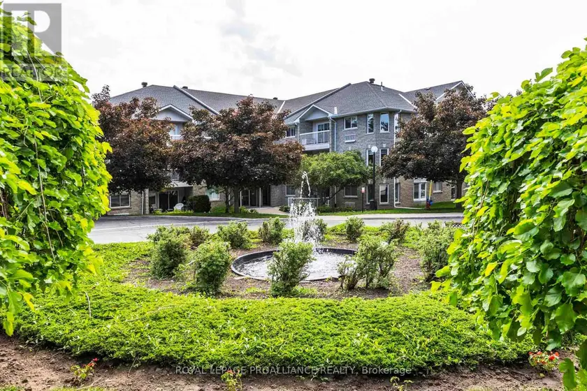 Apartment at 312A - 1099 CLONSILLA AVENUE, Peterborough