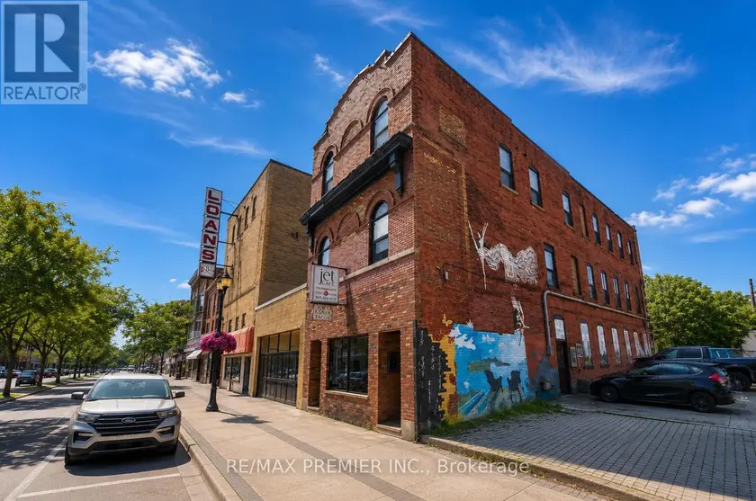 Multiplex at 184 KING STREET E, Hamilton