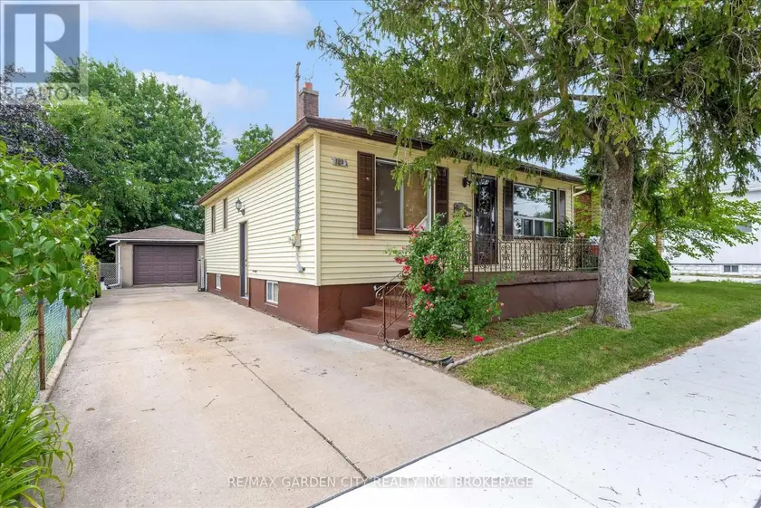Detached at 165 PINE STREET S, Thorold