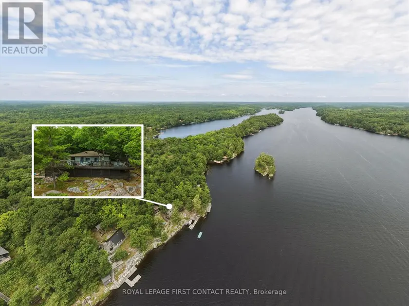 Detached at 321 HEALEY LAKE W/A, The Archipelago