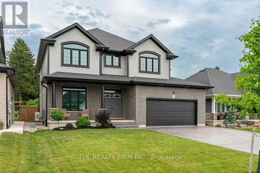 Detached at 36 WHITE TAIL PATH, Central Elgin