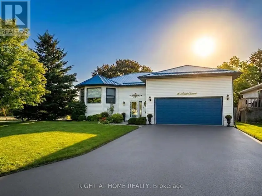Detached at 20 ARGYLE CRESCENT, Prince Edward County
