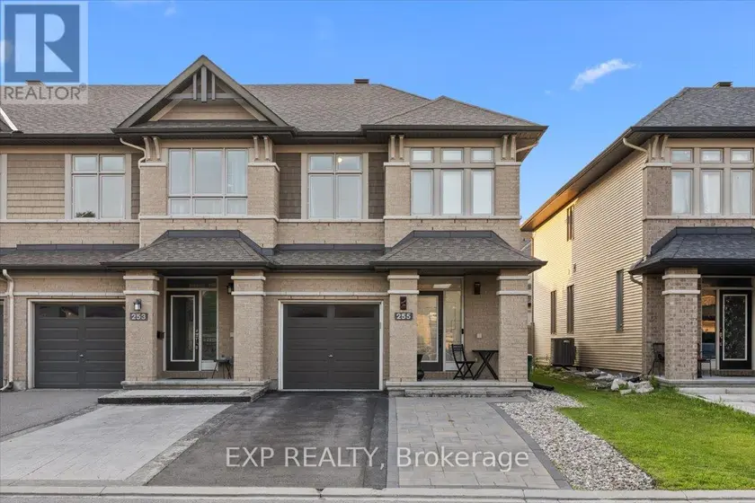Townhouse at 255 SHINLEAF CRESCENT, Ottawa