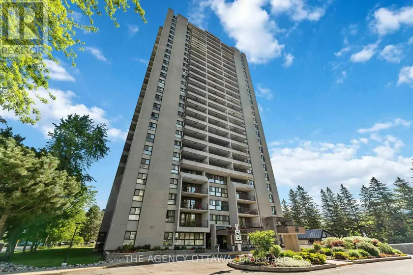 Apartment at 703 - 1785 FROBISHER LANE, Ottawa