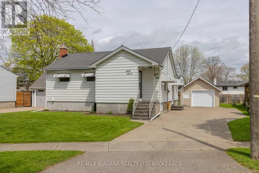 Detached at 67 GLEN PARK ROAD, St. Catharines