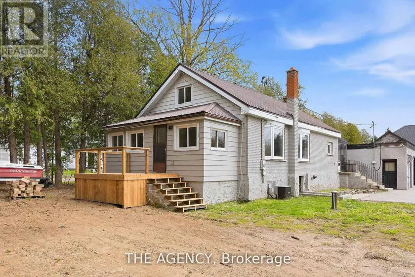 Detached at B - 75 ROBINSON ROAD, North Dumfries