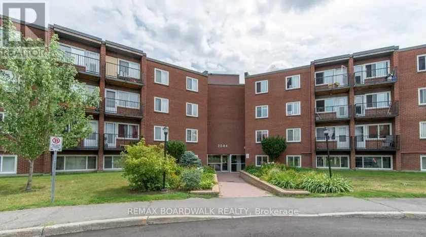 Apartment at 108A - 2044 ARROWSMITH DRIVE, Ottawa