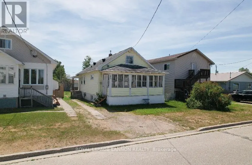 Detached at 205 SECOND AVENUE, Greenstone