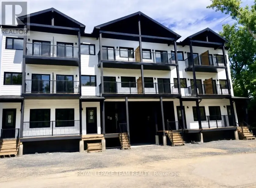 Townhouse at 247A BRADFORD STREET, Ottawa