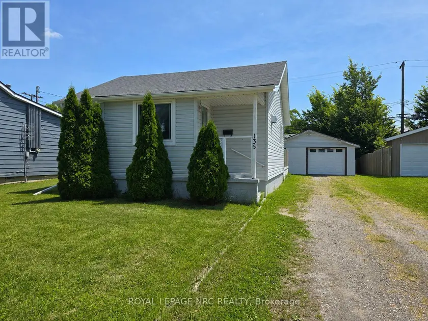 Detached at 135 MCARTHUR AVENUE, Welland