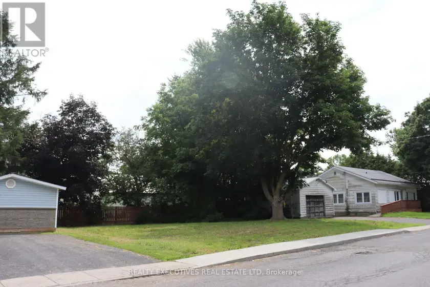 Vacant Land at 29 COLLEGE STREET, North Dundas